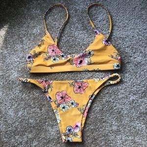 KulaniKinis Bikini - NEVER WORN